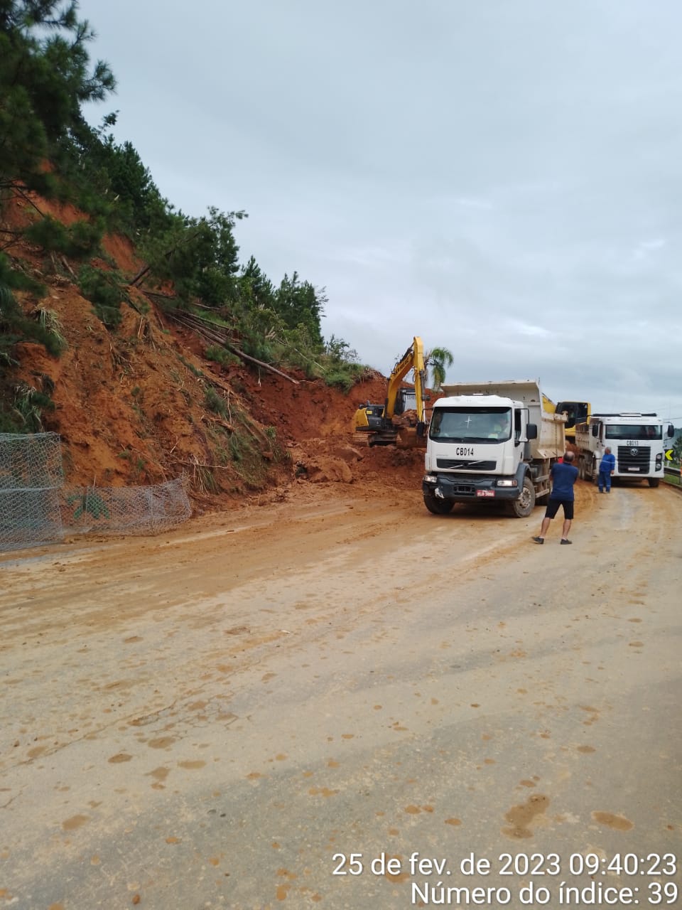 Atenção BR 280 Serra de Corupá segue INTERDITADA no KM 102 O JANELÃO